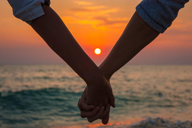 Simply Beautiful, clousa, sun, ocean, sunset, sky, sea, hands, splendor, love, nature, HD wallpaper