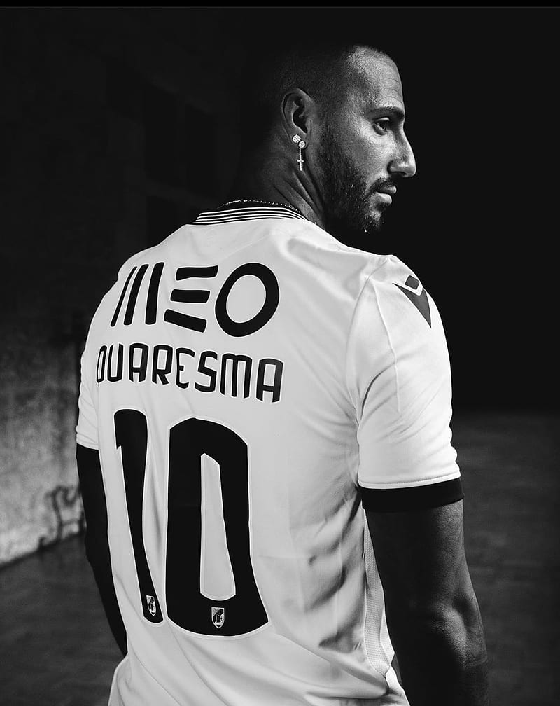 Vsc Quaresma: VSC Quaresma là đội bóng mà Quaresma từng thi đấu khi còn ở Bồ Đào Nha. Hãy xem những bức ảnh liên quan đến cầu thủ này trong màu áo VSC Quaresma để khám phá thêm về sự nghiệp của anh ta.