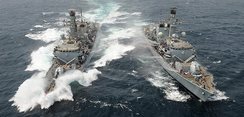 WORLD OF WARSHIPS Middle East Handover, harpoon, sea wolf, handing over, sea viper, frigates, mk eight gun, two warships, HD wallpaper