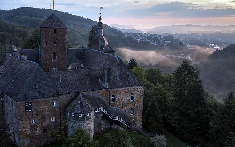 Castle Schnellenberg, old castle, morning, sunrise, fog, castles of Germany, Attendorn, Germany, HD wallpaper
