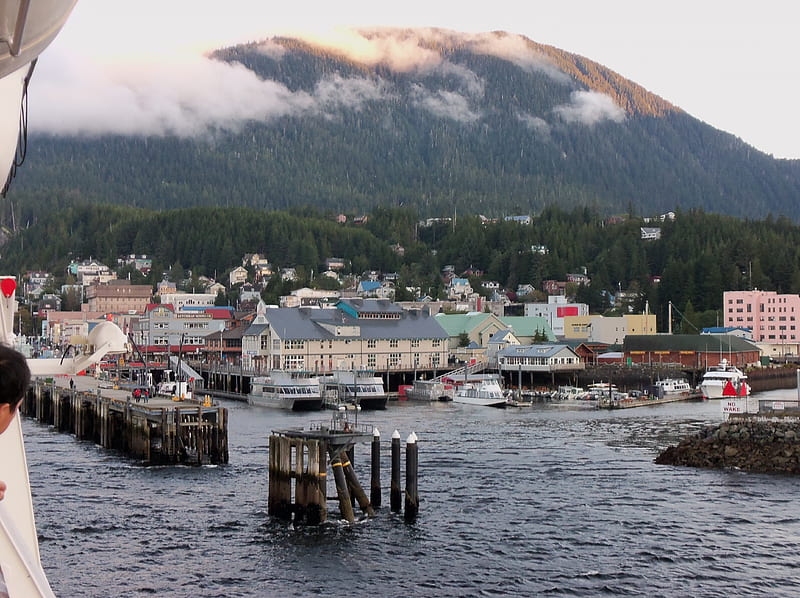 Ketchican, Alaska, boats, fishing village, ketchican harbour, alaska, HD wallpaper