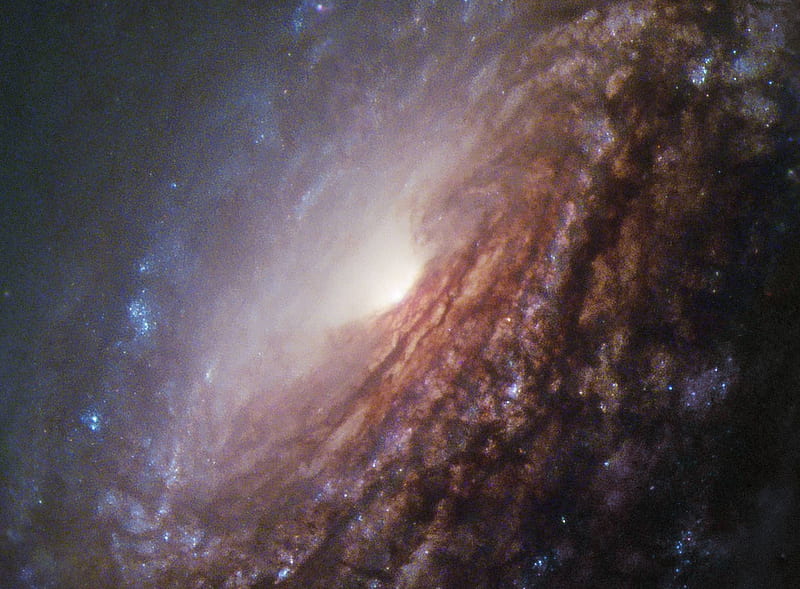 In the Center of Spiral Galaxy NGC 5033, stars, cool, space, fun, galaxies, HD wallpaper