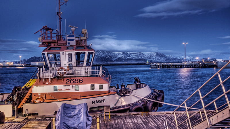 tug boat docked in an iceland harbor r, mountain, boat, dock, r, harbor, HD wallpaper