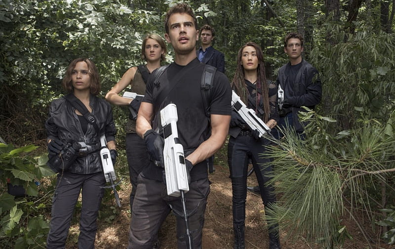 The Divergent Series: Allegiant (2016), movie, Theo James, black, man, woman, allegian, fantasy, gun, four, actress, divergent series, people, actor, HD wallpaper