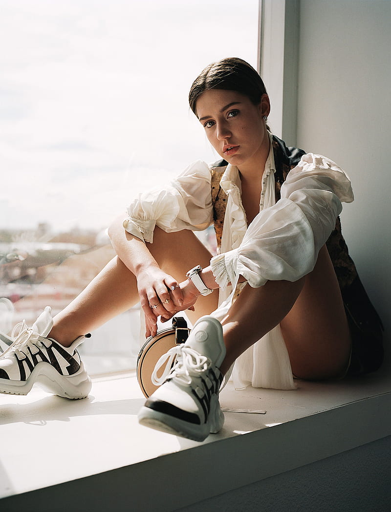 Adele Exarchopoulos Sharpest Wallpapers APK for Android Download