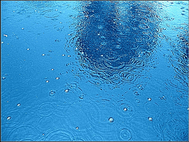 'Rain drops keep falling on my head...', rings, water, rain-drops, nature, waves, blue, HD wallpaper