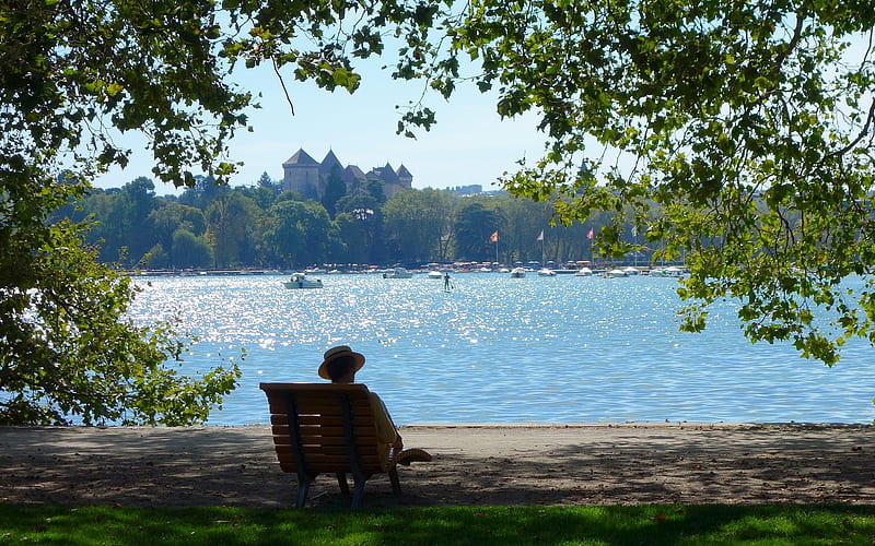 Relaxing by Lake Annecy, France, bench, France, promenade, lake, HD wallpaper
