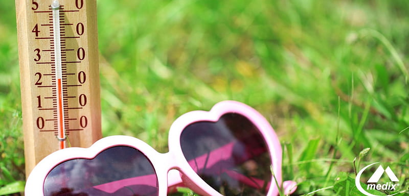 Jealousy, glasses, grass, thermometer, HD wallpaper
