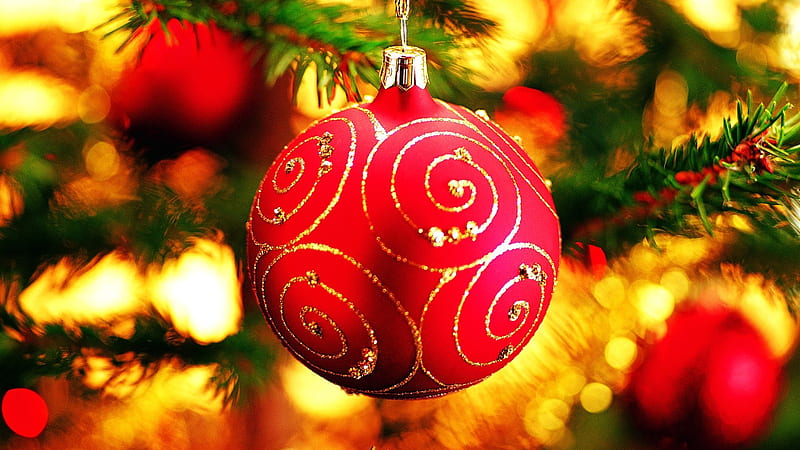 Closeup View Of Red Decoration Ball Ornaments Christmas Tree Background Christmas, HD wallpaper