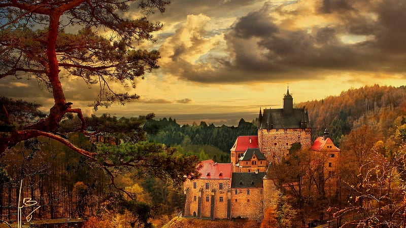 Medieval Castle in Autumn, Building, Castle, Autumn, Medieval, HD wallpaper