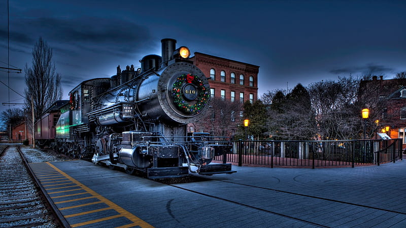 old locomotive in boston in the evening r, wreath, locomotive, city, train, r, evening, tracks, HD wallpaper