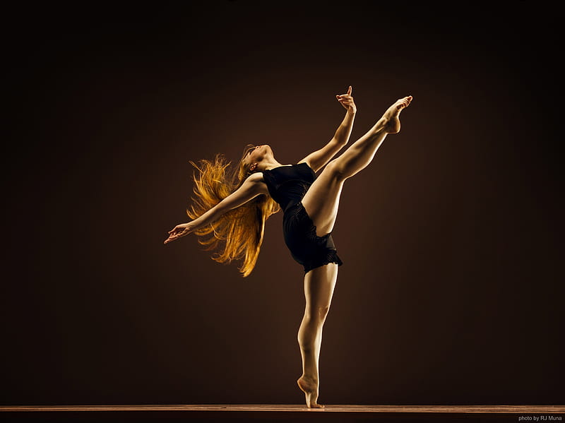 Elegance and Beauty in Motion, elegance, Dancer, legs, black, beauty, HD wallpaper