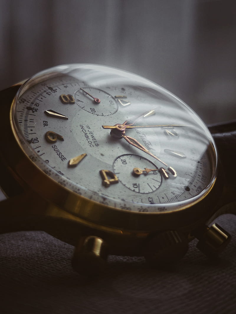 A vintage watch, chronograph, macro, clock, closeup, HD phone wallpaper