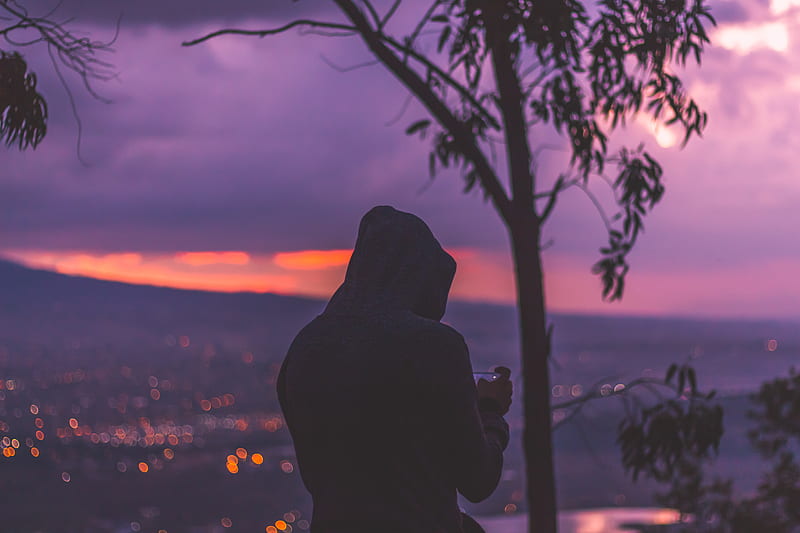 Person In Hoodie Dark Evening Silhouette , hoodie, silhouette, evening, graphy, HD wallpaper