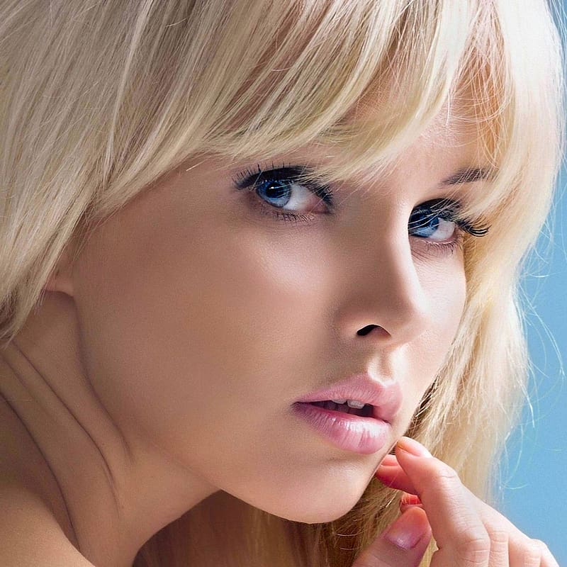 Beautiful Blonde Face Model Women Blue Eyes Kiera Hudson Hd Phone Wallpaper Peakpx