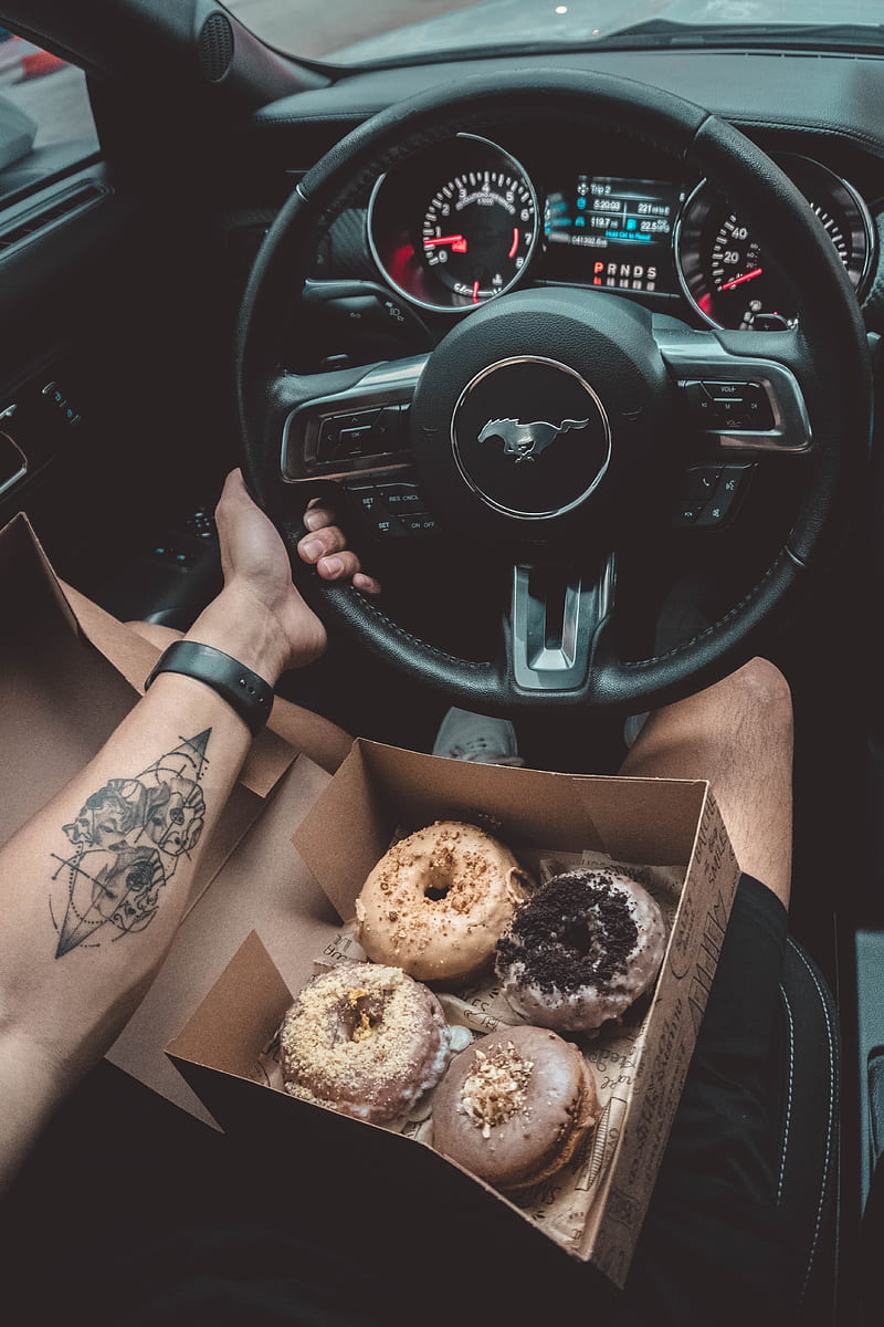 steering wheel, la maquina, hand, donuts, tattoo, HD phone wallpaper