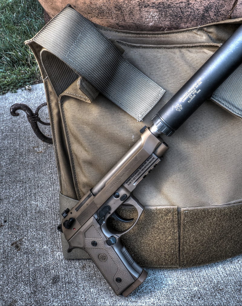 M9a3 , backpack, bag, beretta, bullet, gun, m9, pistol, supressor, guerra, HD phone wallpaper