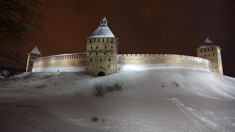 stone wall in veliky novgorod russia in winter, stone, turret, wall, night, winter, HD wallpaper