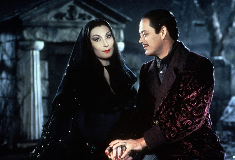 Movie, The Addams Family (1991), Morticia Addams, Anjelica Huston, Gomez Addams, Raul Julia, HD wallpaper