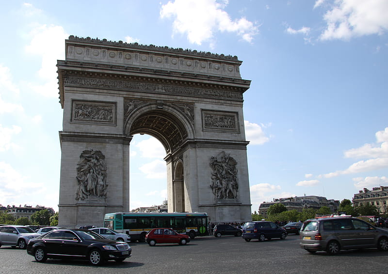 Arc de Triomphe Paris icon, monuments, France, clouds, carros, graphy, green, Paris, white, blue, arc de triomphe, HD wallpaper
