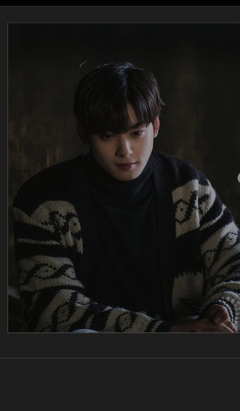 Download Cha Eunwoo In Black Suit Wallpaper