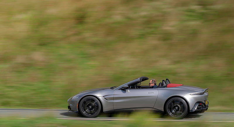2021 Aston Martin Vantage Roadster (Color: Spirit Silver) - Side , car, HD wallpaper 2021 Aston Martin Vantage Roadster (Color: Spirit Silver) - Side , car, HD wallpaper