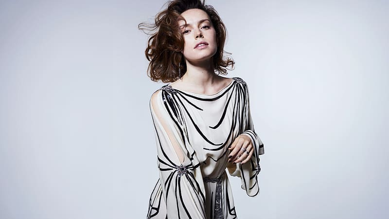 Daisy Ridley Elle Magazine, daisy-ridley, celebrities, girls, model, HD wallpaper