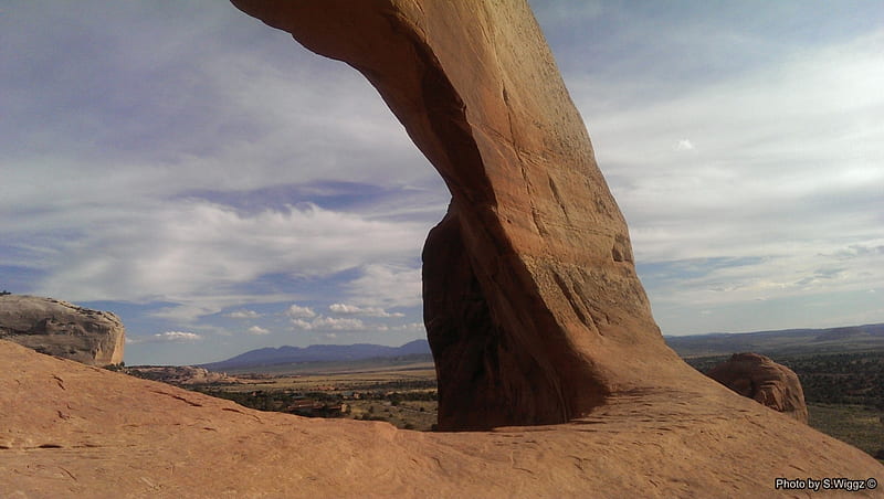 View from Wilson Arch, Moab, Utah, Moab, Wilson, Sky, Clouds, Arch, Nature, Utah, HD wallpaper