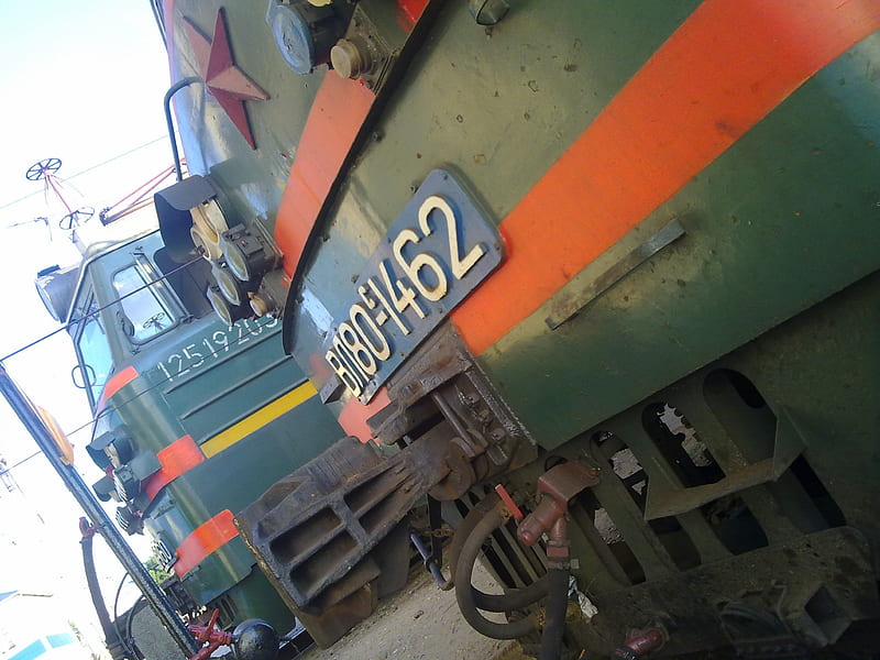 VL80S-1462 and VL80S-960, vl80, locomotive, soviet, electric, lenin, railway, train, rzd, russian, pid, HD wallpaper