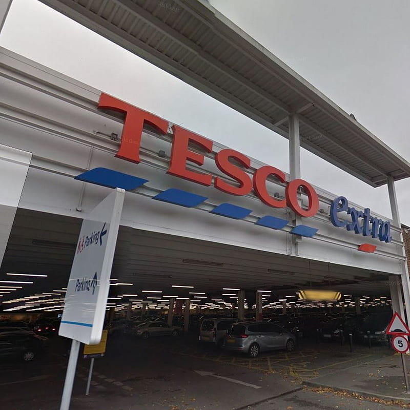 Reports of evacuation in upstairs area of Tesco Extra complex in Yeovil - Somerset Live, HD phone wallpaper