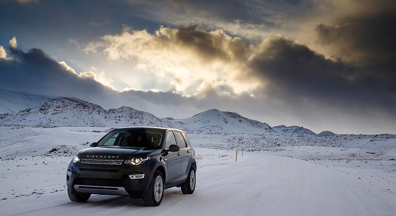 2015 Land Rover Discovery Sport (Barolo Black) - In Snow - Front, car, HD  wallpaper | Peakpx