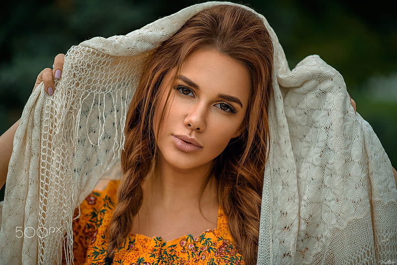 https://w0.peakpx.com/wallpaper/247/147/HD-wallpaper-ksenia-turlava-model-russian-beautiful-woman-gorgeous.jpg