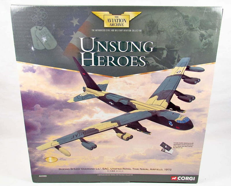 Boeing B-52 D 'Diamond LiL' 1972 Corgi Plane Model, toy, guerra, bomber, hobby, HD wallpaper