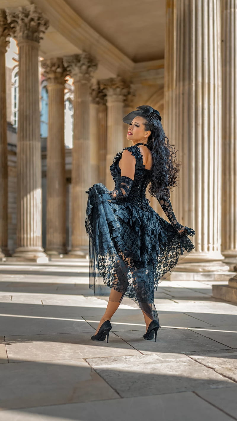 The spanish woman, bonito, beauty, black, black dress, crochet, dancing, fabulous, stunning, HD phone wallpaper