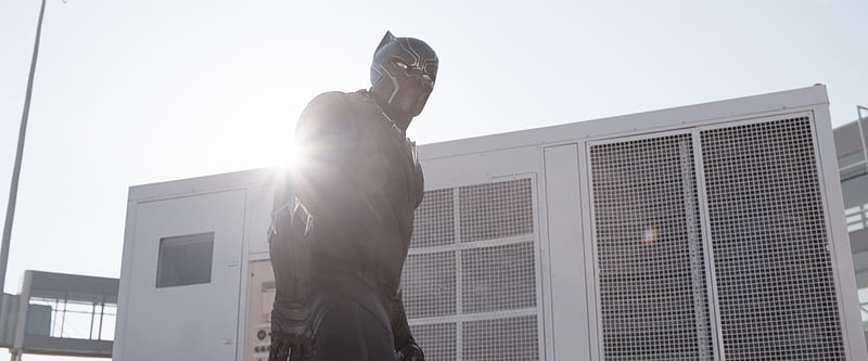 Black Panther In Captain America Civil War, captain-america-civil-war, movies, super-heroes, black-panther, 2016-movies, fictional-superhero, HD wallpaper