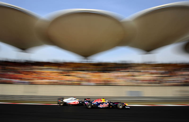 Vettel vs Hamilton, f1, sebastian vettel, lewis hamilton, formula 1, HD wallpaper