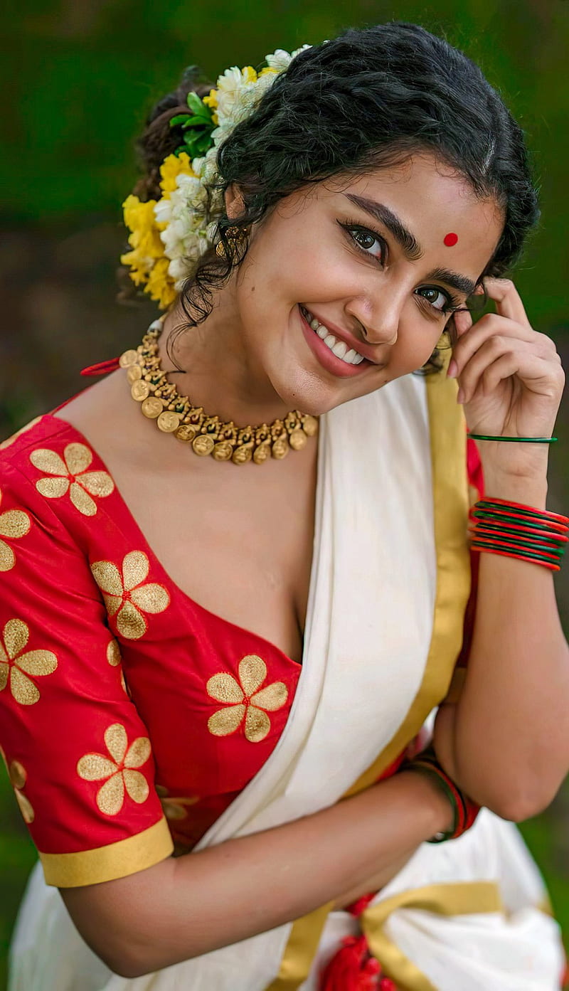 Anupama parameswaran, Telugu movie, Telugu actress, actress, Malayalam movie, Anupama parameshwaran, bollywood, Malayalam actress, Malayali, HD phone wallpaper