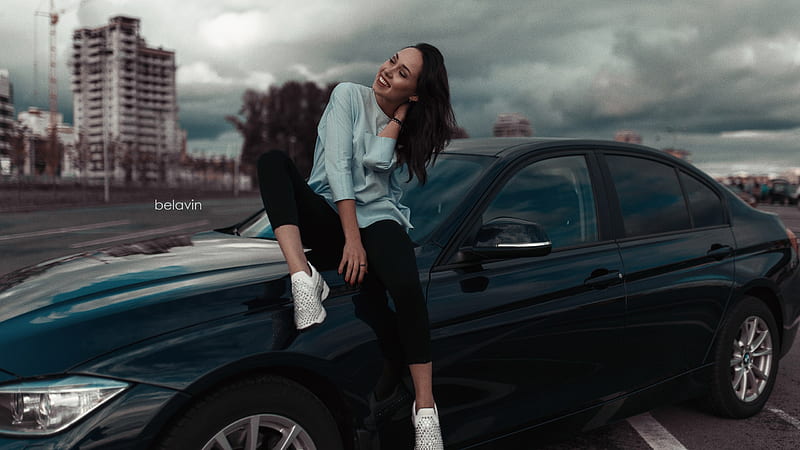Girl Model With Blue Shirt And Black Pant Is Sitting On Front Side Of Car Model, HD wallpaper