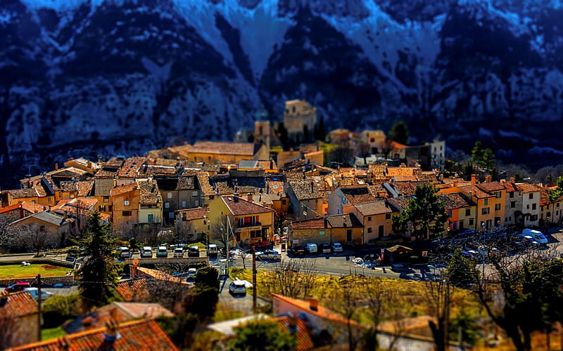 Village in the French Alps, architecture, village, mountain town, HD wallpaper