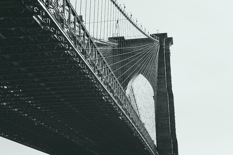 grayscale of Brooklyn bridge, HD wallpaper