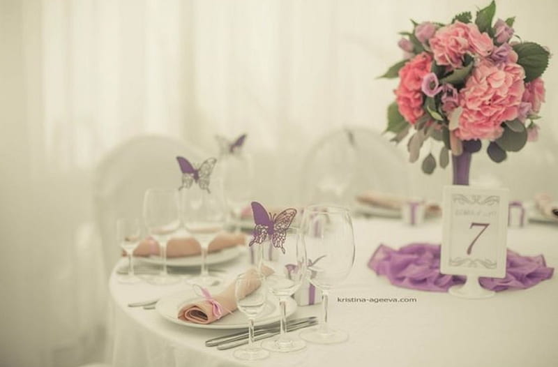 Still life, wedding ornaments, vase of flowers, beautiful table, HD wallpaper