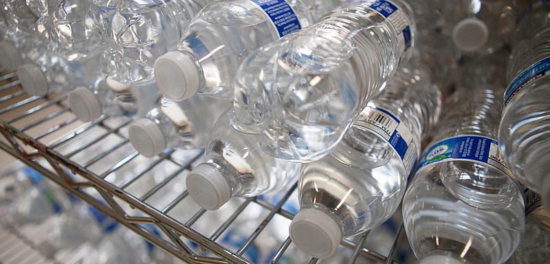New Seasons Market to eliminate the sale of single use water bottles, Plastic Water Bottle, HD wallpaper