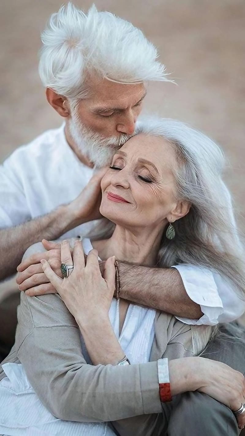 Husband Wife Ke, Old Age Couple In Love, old age couple, love, HD phone wallpaper