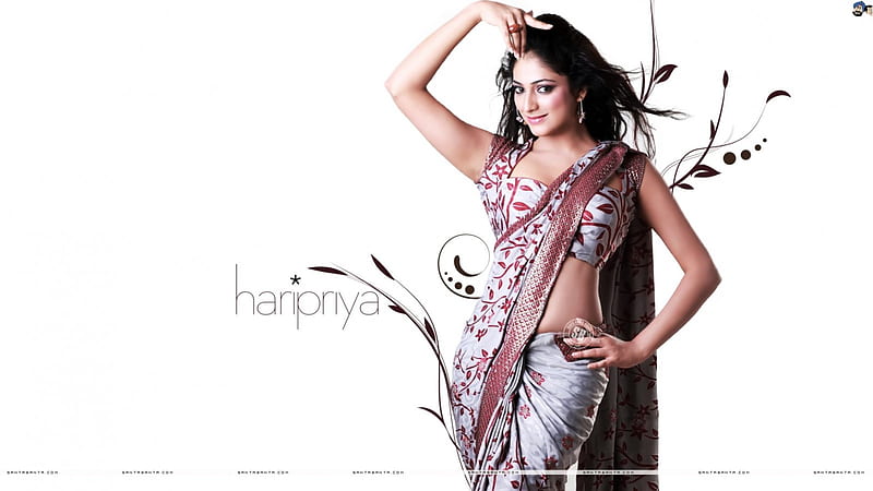 cute haripriya, sari, girl, shine, beauty, smile, earing, HD wallpaper