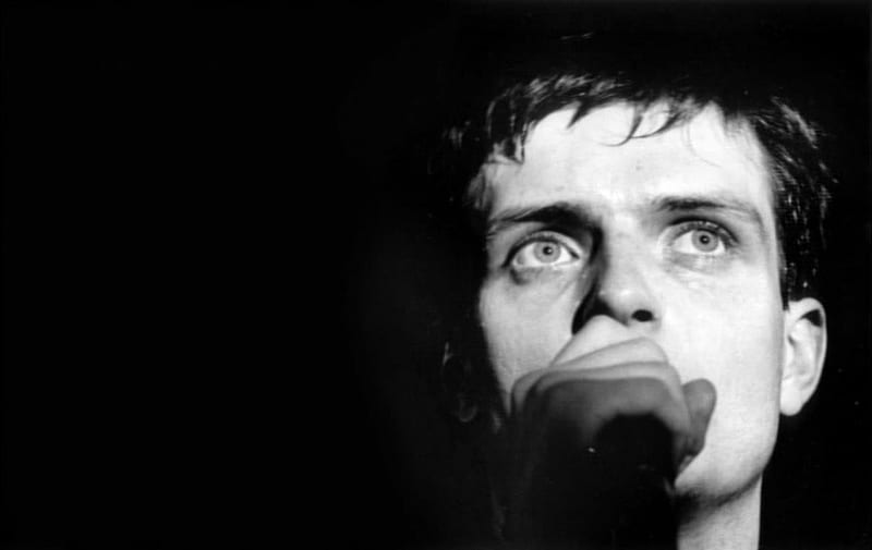Ian Curtis - Incandescent, Bands, Joy Division, Control, Ian Curtis, Songwriter, Singer, Black and White, Post Punk, HD wallpaper