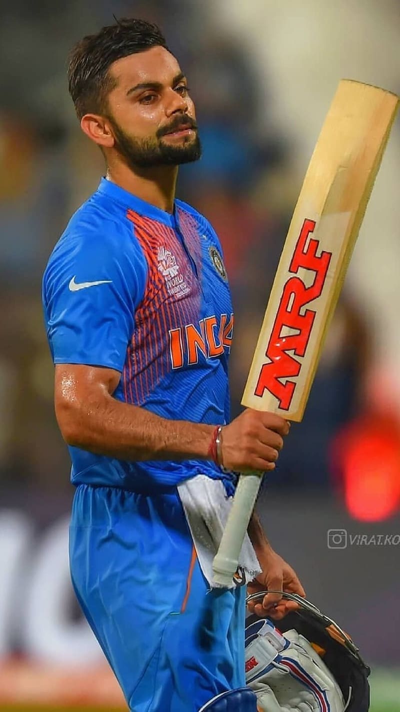 Virat Kohli Ka Showing Bat, virat kohli ka, showing, bat, blue, king kohli,  cricketer, HD phone wallpaper | Peakpx