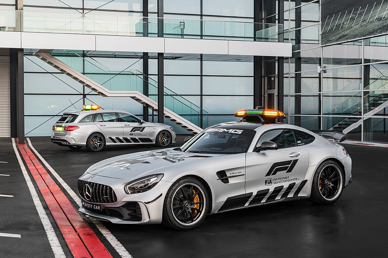 Mercedes AMG GT R And C Klasse Estate F1 Safety Car 2018, mercedes-amg-gtr, mercedes, carros, 2018-cars, HD wallpaper