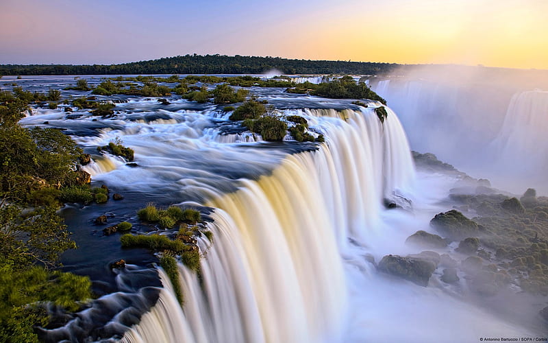 Iguazu Falls in Argentina and Brazil-natural landscape, HD wallpaper