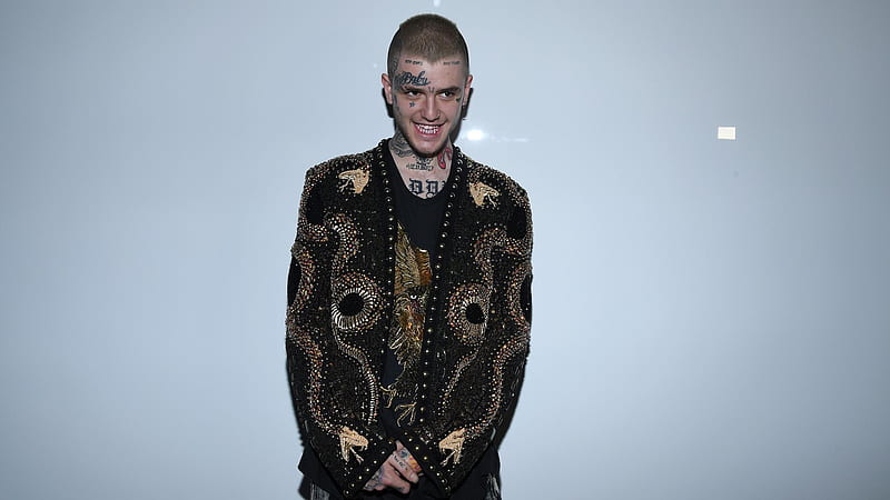 lil peep is standing in light ash background wearing black tshirt and coat having tattoos on face and neck music, HD wallpaper