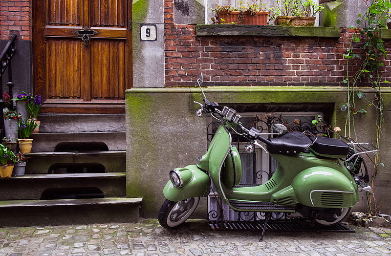 motor scooter parked near house, HD wallpaper